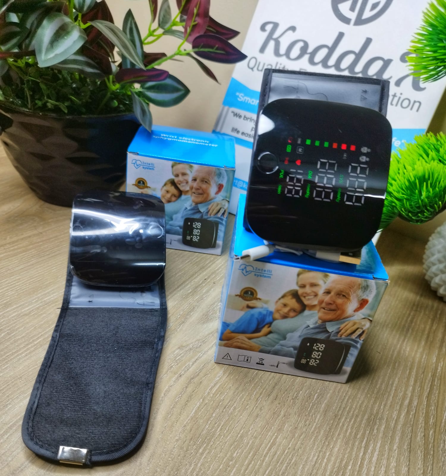 Automatic Rechargeable Digital Touch Screen Wrist type Blood-Pressure Machine