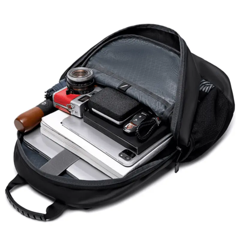 Arctic Hunter B00489 Casual Backpack Water Resistant College School Bag with Built in USB Port For Unisex